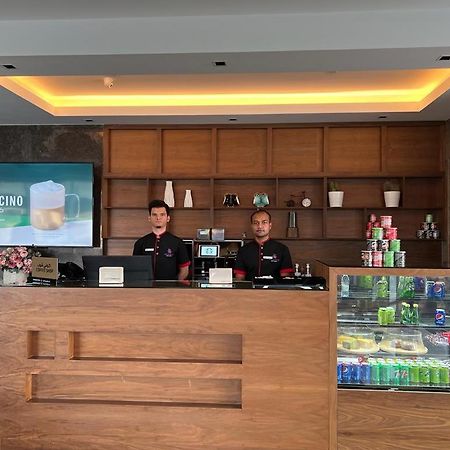 Weekend Hotel Sari 吉达 外观 照片