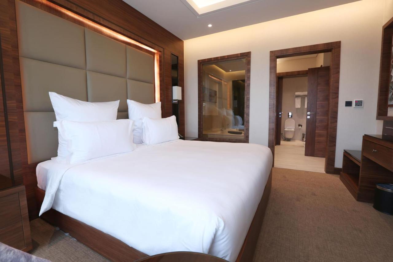 Weekend Hotel Sari 吉达 外观 照片