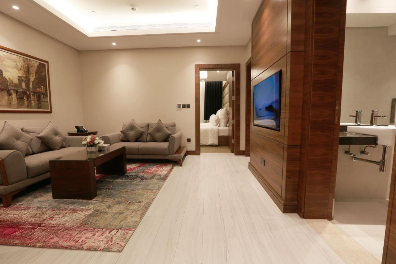 Weekend Hotel Sari 吉达 外观 照片